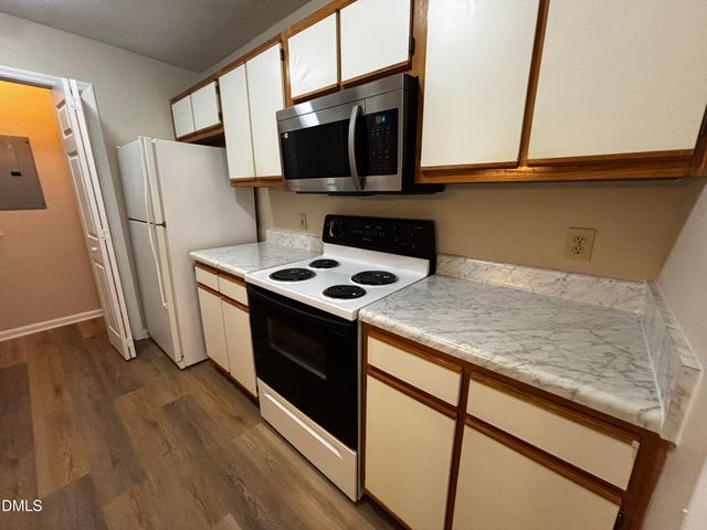259 Waterdown Drive, Fayetteville, NC 28314