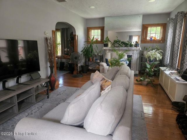 4619 Westchester Ave, Louisville, KY 40211