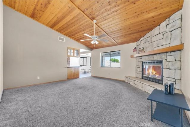 16635 Wintun, Apple Valley, CA 92307