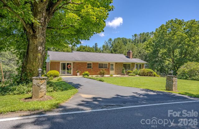 2150 Nc 80 Highway, Bakersville, NC 28705