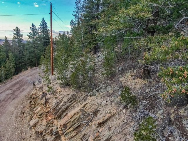 000 Upper Moss Rock Road, Golden, CO 80401