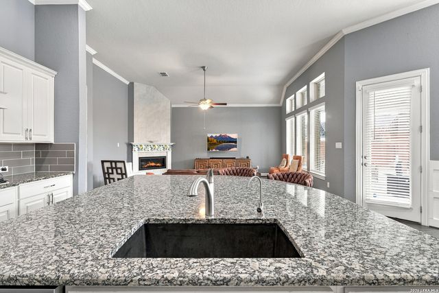 13157 Hallie Chase, Schertz, TX 78154