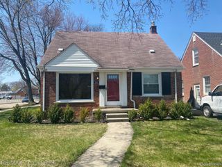 1301 NIGHTINGALE Street, Dearborn, MI 48128