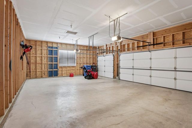 1256 Stanley Way, Verona, WI 53593