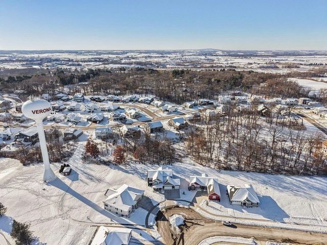 1256 Stanley Way, Verona, WI 53593