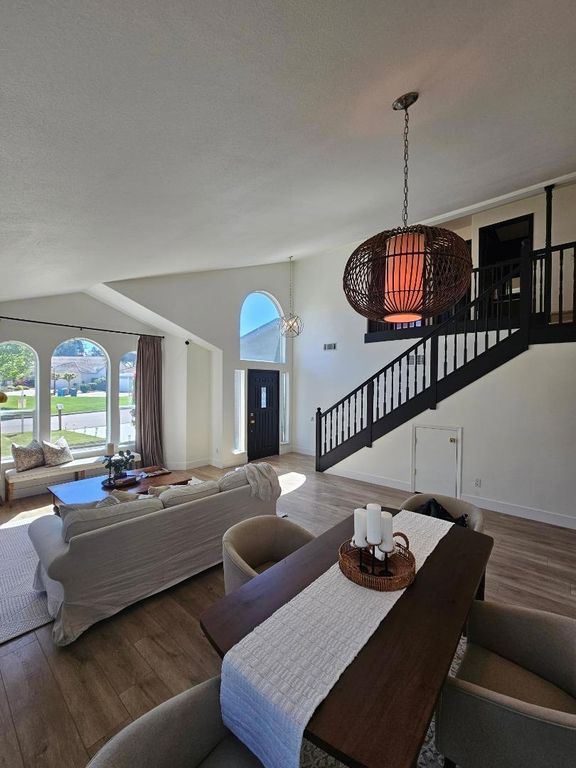 Image 10 of property listing at 501 Bobbys Lane, Hollister, CA 95023