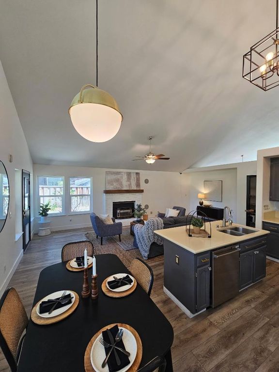 Image 27 of property listing at 501 Bobbys Lane, Hollister, CA 95023