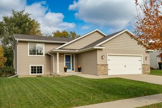 2539 Stacy Street SE, Rochester, MN 55904
