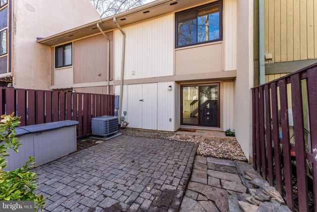 12154 CAPTIVA CT, Reston, VA 20191