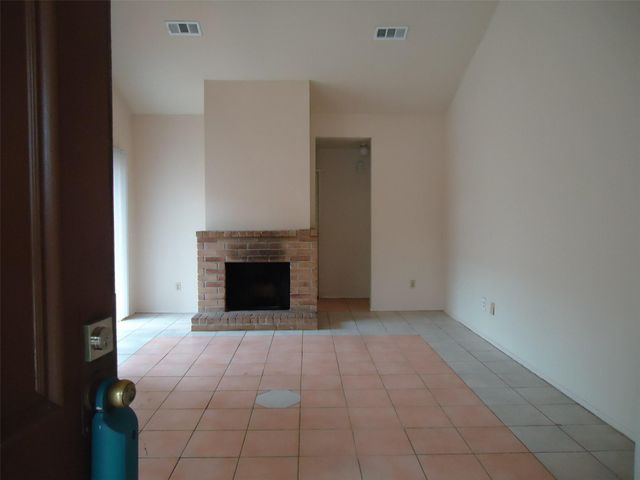 7610 Lemma Drive, Houston, TX 77041