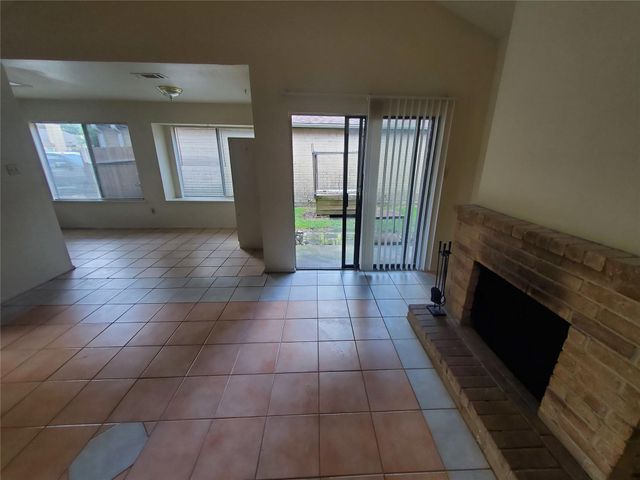 7610 Lemma Drive, Houston, TX 77041