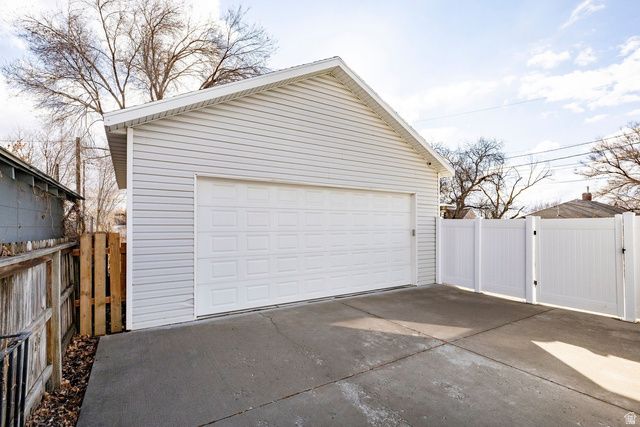 1323 E 22ND ST, Ogden, UT 84401