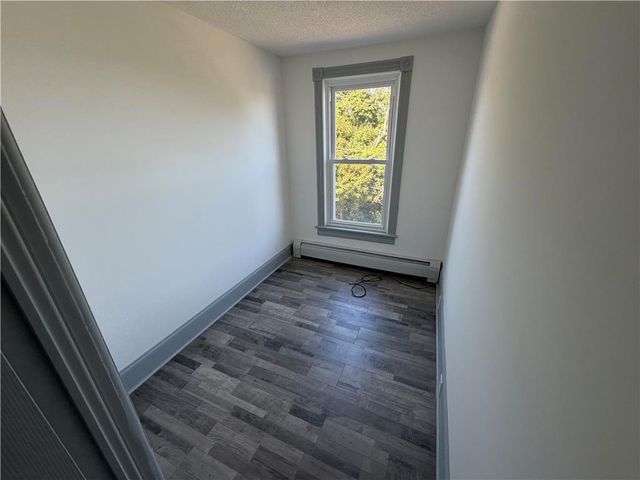 975 Wyandotte Street, Bethlehem City, PA 18015