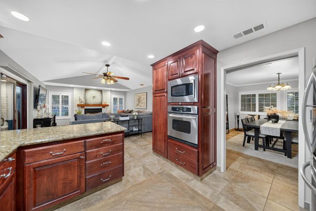 101 Mainberry Drive, Madera, CA 93637