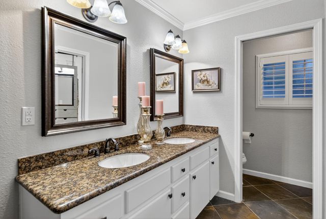 101 Mainberry Drive, Madera, CA 93637