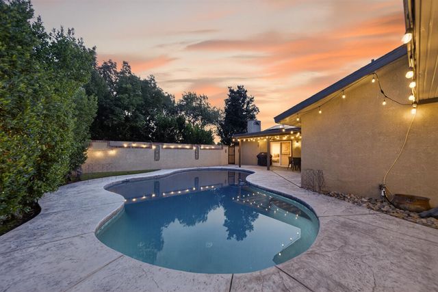 101 Mainberry Drive, Madera, CA 93637