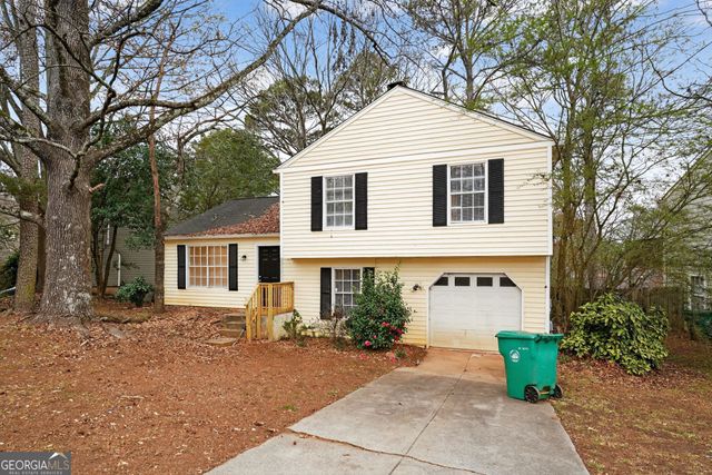 4616 Garden Hills Drive, Stone Mountain, GA 30083