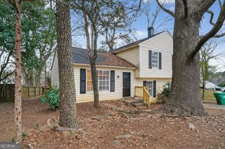 4616 Garden Hills Drive, Stone Mountain, GA 30083