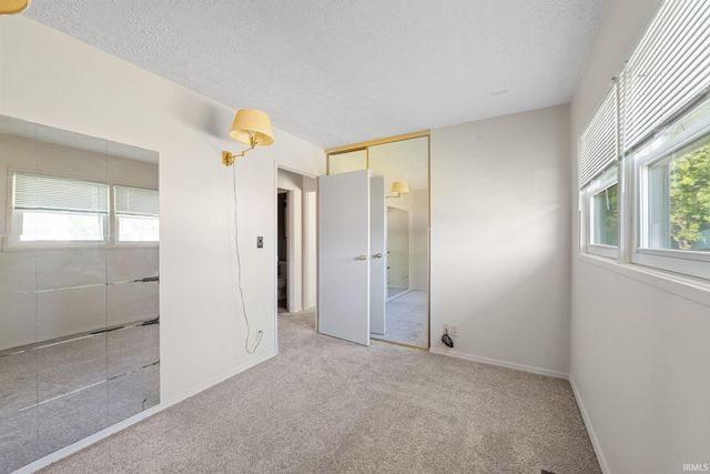 2201 Meadow Drive, Lafayette, IN 47909