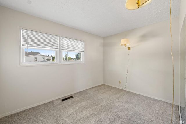 2201 Meadow Drive, Lafayette, IN 47909