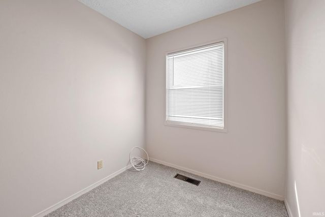 2201 Meadow Drive, Lafayette, IN 47909