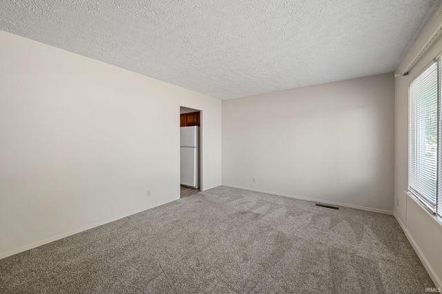 2201 Meadow Drive, Lafayette, IN 47909