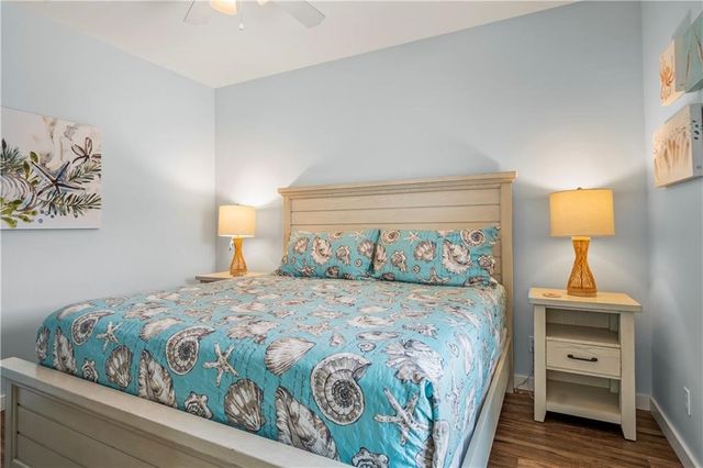 1813 S 11th St 108, Port Aransas, TX 78373