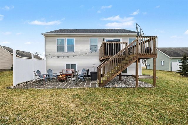 187 Sweet Meadow Drive, Kent City, MI 49330