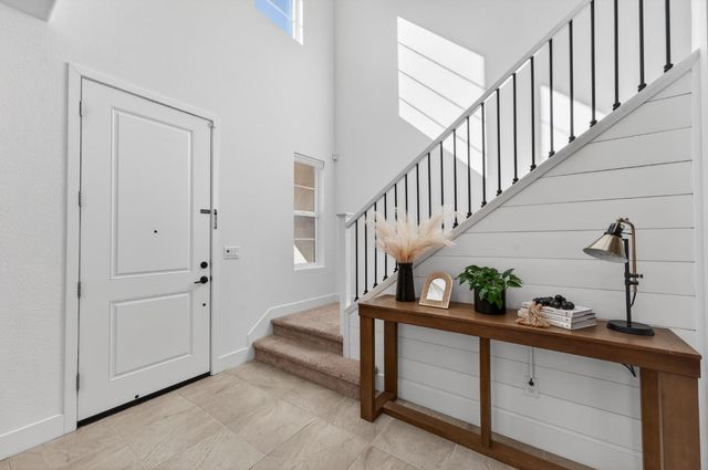 3253 Gopher Ridge Dr, Folsom, CA 95630