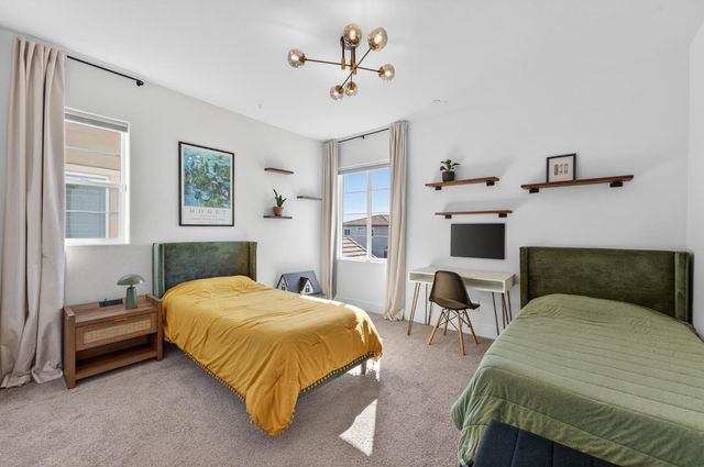 3253 Gopher Ridge Dr, Folsom, CA 95630