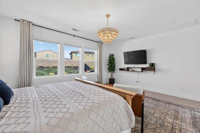 3253 Gopher Ridge Dr, Folsom, CA 95630