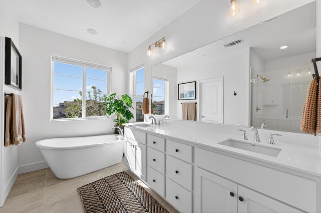 3253 Gopher Ridge Dr, Folsom, CA 95630