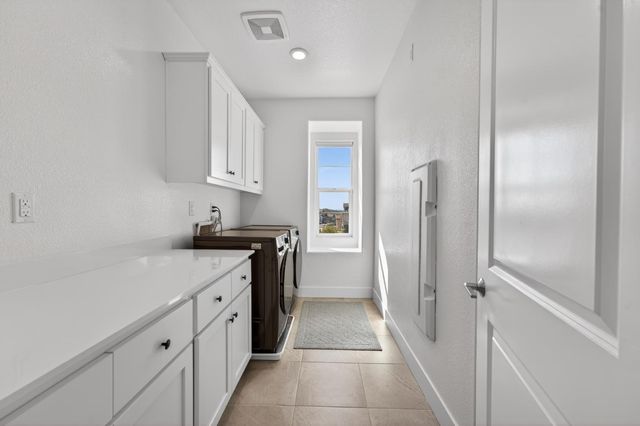 3253 Gopher Ridge Dr, Folsom, CA 95630