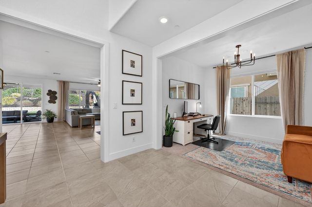 3253 Gopher Ridge Dr, Folsom, CA 95630