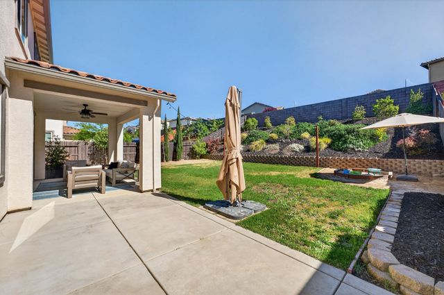 3253 Gopher Ridge Dr, Folsom, CA 95630