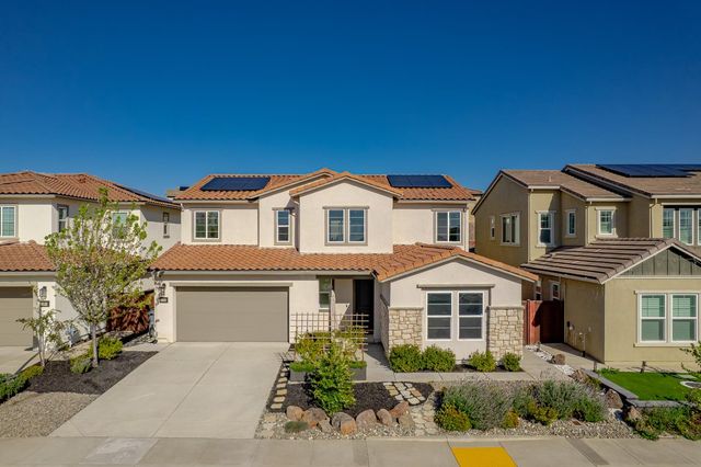 3253 Gopher Ridge Dr, Folsom, CA 95630