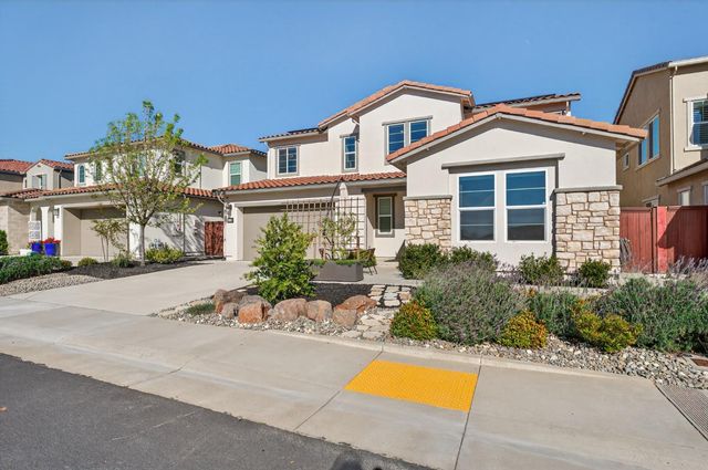 3253 Gopher Ridge Dr, Folsom, CA 95630