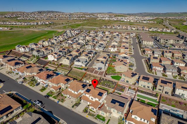 3253 Gopher Ridge Dr, Folsom, CA 95630