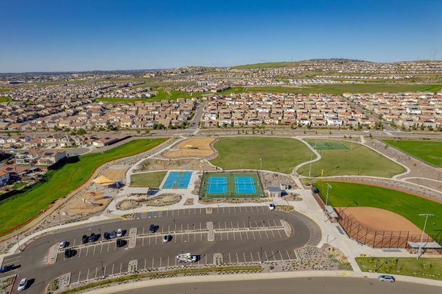 3253 Gopher Ridge Dr, Folsom, CA 95630