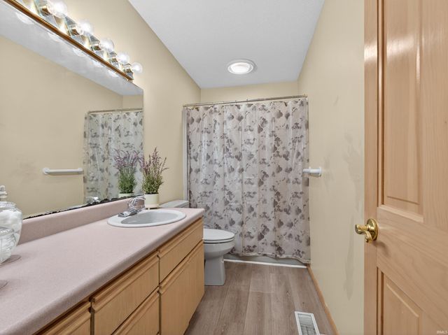 5334 Sable Lane, Fort Wayne, IN 46835