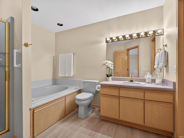 5334 Sable Lane, Fort Wayne, IN 46835