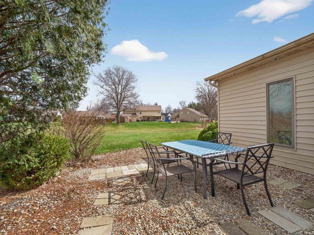 5334 Sable Lane, Fort Wayne, IN 46835