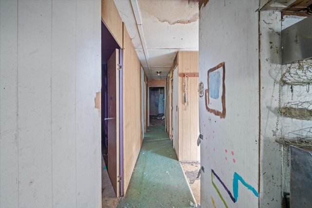 19761 Gray Rock Road, Redding, CA 96003