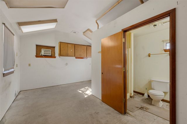 232 Monterrey Drive, Hewitt, TX 76643