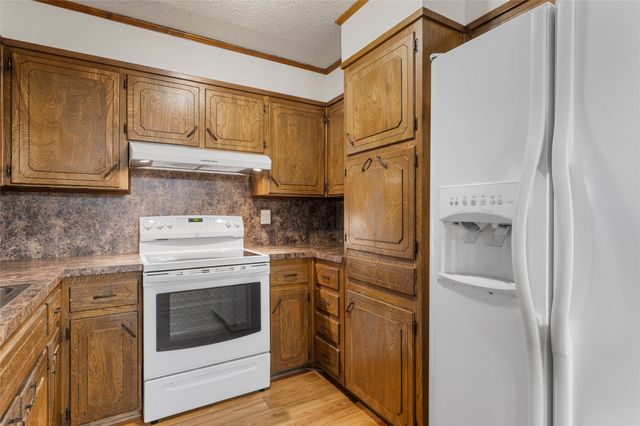 232 Monterrey Drive, Hewitt, TX 76643