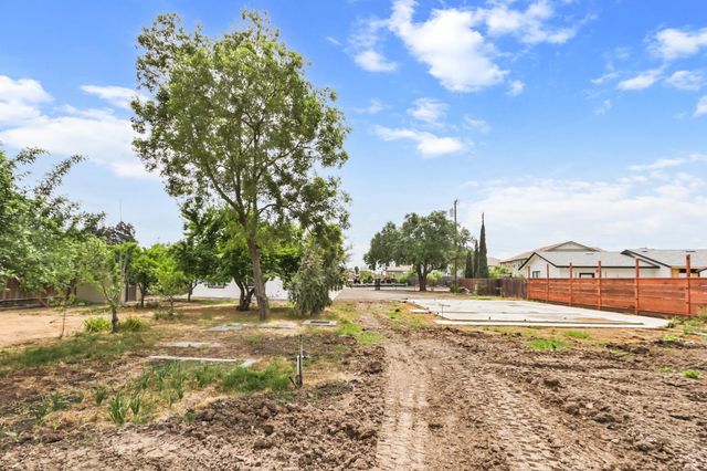 7721 Cotton Ln, Elk Grove, CA 95758