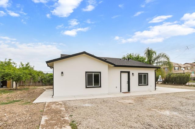 7721 Cotton Ln, Elk Grove, CA 95758