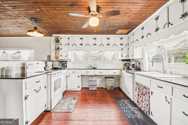 6680 Highway 52, Gillsville, GA 30543