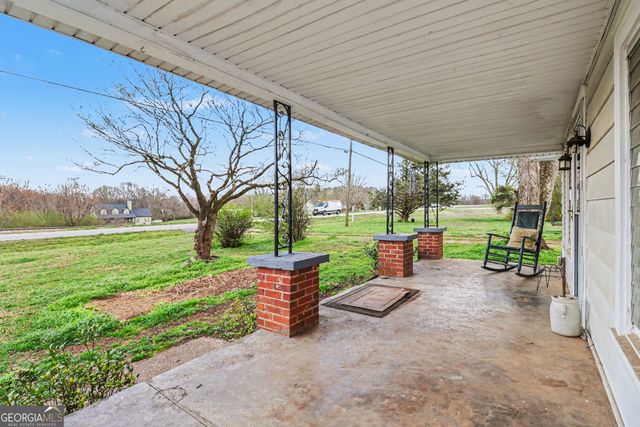 6680 Highway 52, Gillsville, GA 30543