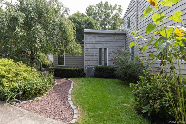 30 Long Pond Road, Wading River, NY 11792